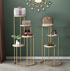 Étagère de présentation de vêtements et de chaussures de haute qualité pour les commerces - Product Image 2
