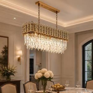 Lámpara de Araña Moderna de Lujo Vespera, Rectangular, Lineal, de Cristal, Electrochapada en Oro, con 8 Bombillas LED, Área de Iluminación de 70-110 Pies Cuadrados - Product Image 1