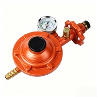 Régulateur de pression GPL commercial avec manomètre et coupure de surcharge, débit max. 2,0 m³/h, raccord rapide à barbette 1/2 pouce, compatible OEM