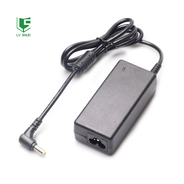 Laptop Accessories 90w Ac Universal Laptop Charger Power Adapter for Laptop with 12 Tips and 5V 1A USB Port for Mobile Phone