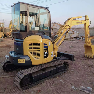 Excavadora de cadenas usada Komatsu PC35 de 3 toneladas, modelo 2022, en excelentes condiciones, para uso comercial, 100% origen Japón, probada. - Product Image 1