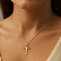 Colgante de Cruz Cristiana Hecho a Mano en Oro de 14K, Pulido, con Detalles, Unisex, Libre de Níquel, Personalizable para Mujeres, Hombres y Niñas