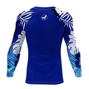 Encuentra tu Rash Guard Tropical con Protección UPF 50 - Product Image 4