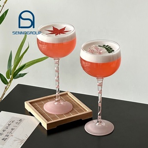 Verres <span class=keywords><strong>à</strong></span> <span class=keywords><strong>cocktail</strong></span> en cristal <span class=keywords><strong>à</strong></span> longue tige avec ruban rose <span class=keywords><strong>original</strong></span> 2026 – Verres <span class=keywords><strong>à</strong></span> vin et <span class=keywords><strong>à</strong></span> <span class=keywords><strong>cocktail</strong></span> transparents pour fêtes et restaurants - Product Image 1