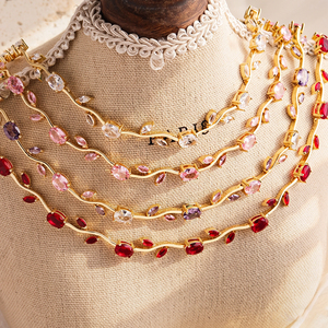 Nouveau style <span class=keywords><strong>de</strong></span> collier pour femme, chaînes <span class=keywords><strong>de</strong></span> mode délicates, pendentif feuille <span class=keywords><strong>de</strong></span> vigne, <span class=keywords><strong>fleur</strong></span> et tulipe en zircon coloré - Product Image 1