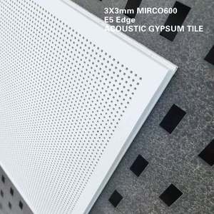 Plaque de plâtre en PVC pour <span class=keywords><strong>plafond</strong></span> 600x600mm, élégante et durable, parfaites pour rehausser les plafonds des salons et des chambres. - Product Image 5