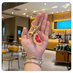 Vente en gros usine : Porte-clés léger et portable, design créatif en forme de fruit, pour sacs, pendentifs et cadeaux - Product Image 6