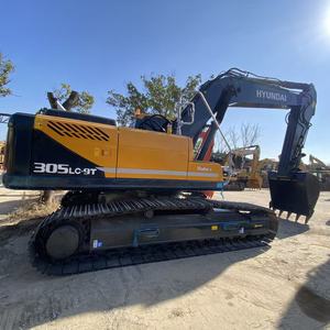 Excavatrice Hyundai 305LC-9T d'occasion, 30 tonnes, grande taille, 90% neuve, moteur Cummins 196kw, godet de 1,38m3, meilleur prix, Hyundai 305LC-9T en stock - Product Image 2