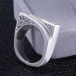 Anillo Unisex Moderno de Circonita Negra y Blanca con Micropavé, Joyería de Moda para Dedos - Product Image 3