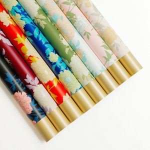 Papel de Regalo Impermeable con Diseño de Peonías, Paquete de 20 Piezas, Papel Dorado para Envolver Flores, para Floristería, Venta al Por Mayor - Product Image 1