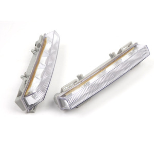 ไฟตัดหมอก LED สำหรับงานแสดงสินค้าที่ฮ่องกง สำหรับรถยนต์ Mercedes-Benz W166 GL35 ปี 2012-2015 ไฟวิ่งกลางวันติดกันชนหน้า - Product Image 1