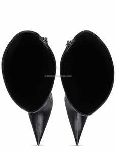 <span class=keywords><strong>Bottes</strong></span> <span class=keywords><strong>hautes</strong></span> noires en cuir à talon aiguille de 110 mm pour <span class=keywords><strong>femme</strong></span>, style sorcière, design exagéré et luxueux, à bout pointu, pour l'hiver - Product Image 4