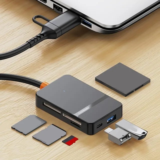8 in 1 Multi-functional External Card Reader USB 3.0 Type C SD TF CF MS Memory Card Adapter 5Gbps High-speed Transmission