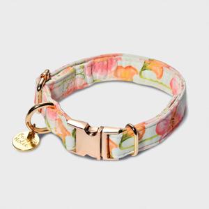 Collier pour chien de taille M, élégant, luxueux, imprimé, confortable, en coton, personnalisé, réglable, doux, durable, avec fermeture à boucle légère - Product Image 1