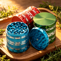Broyeur à herbes en gros de 63 mm à coupe diamantée avec 4 couches en alliage d'aluminium et motif rayé argenté, broyeur à tabac en vrac