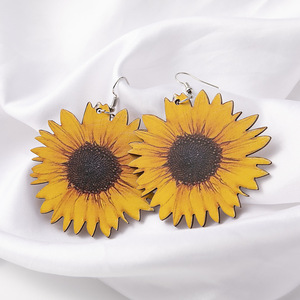 You Are <span class=keywords><strong>My</strong></span> <span class=keywords><strong>Sunshine</strong></span> Jewelry orecchini pendenti in legno moda fatti a mano margherita girasole regali di compleanno naturali per le donne personalizzati - Product Image 4