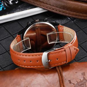 Reloj de Pulsera de Cuarzo para Hombre, Diseño de Tres Ojos, Simple y Versátil, Estilo Ejecutivo, Nuevo y Popular en 2025 - Product Image 6