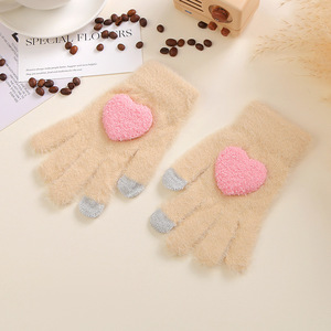 Gants d'hiver mignons pour femmes, tricotés avec motif de cœur, compatibles avec les écrans tactiles, chauds, épais, à cinq doigts, doux, pour les trajets domicile-travail et le cyclisme - Product Image 3