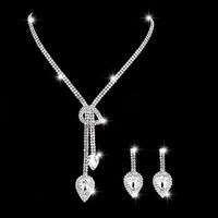 XE-107 Nouveauté Parure de Bijoux de Mariée de Luxe Plaqué Or, Collier et Boucles d'Oreilles Ornés pour Accessoires de Mariage ou Cadeaux