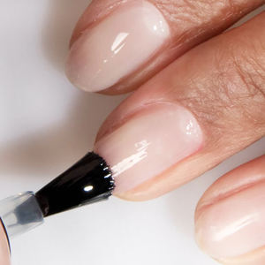 KODIES GEL Durcisseur d'Ongles à Logo Personnalisé Vitamine C Ultra Dur Base et Top Coat Naturel Séchage Rapide Réparation Croissance Ongles Mous Vernis - Product Image 4