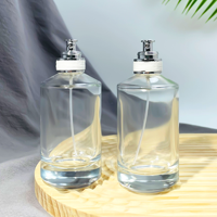 Flacon pulvérisateur de parfum en verre transparent, stock usine, 30ml 50ml 100ml, portable et rechargeable