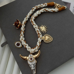 Nuovo Arrivo <span class=keywords><strong>Collana</strong></span> <span class=keywords><strong>con</strong></span> Cordino Bianco e Ciondolo a <span class=keywords><strong>Corno</strong></span> Gioielli di Moda - Product Image 3