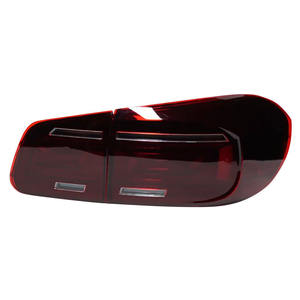 Feux arrière à LED pour Volkswagen Tiguan 2013-2017 avec clignotants séquentiels DRL, feux de freinage et feux de recul - Product Image 3