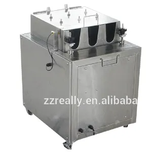 2024 Clean small fish machine,Fish guts removing machine