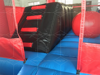 Parcours d'obstacles gonflable Wipeout avec grosses balles rouges pour la vente