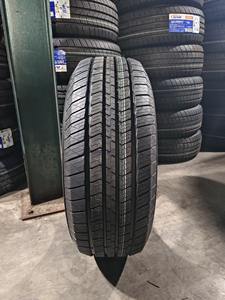 <span class=keywords><strong>Neumáticos</strong></span> Durun 225 70 15c 1857516r 17570r13 26570r16 215 <span class=keywords><strong>65</strong></span> R16 Marca de <span class=keywords><strong>Neumáticos</strong></span> para Automóviles Double King con Precio Bajo <span class=keywords><strong>Neumáticos</strong></span> Nuevos 22565 <span class=keywords><strong>R17</strong></span> - Product Image 6