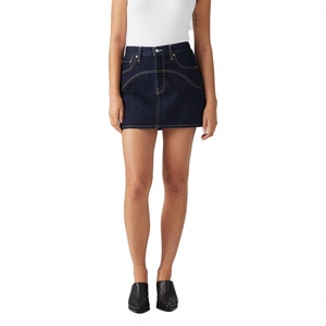 Falda Vaquera Negra Personalizada con Costuras en Color de Contraste para Mujer, 100% Algodón, Lavado Oscuro, Cintura Alta, Minifalda - Product Image 1