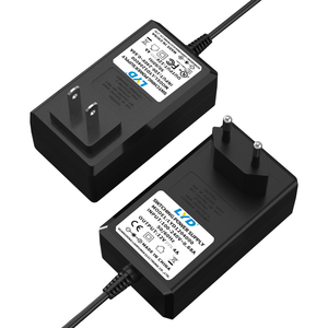 Fabrieksdirecte verkoop <span class=keywords><strong>AC</strong></span>-<span class=keywords><strong>adapter</strong></span> <span class=keywords><strong>12V</strong></span>-24V 1A-3A Type-C aansluiting 12W-60W schakelende voeding stekker ABS materiaal - Product Image 3