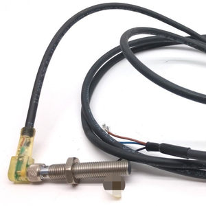 Bi1,5u-eg08-apwbr6x-v1131 Capteur de baril 8mm, portée 1.5mm, W/pkw 3m-p7x2-2/s90 New Original Ready Stock Industrial Auto - Product Image 1