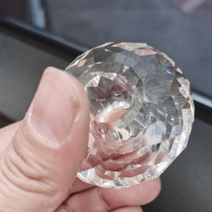 <span class=keywords><strong>Boule</strong></span> de cristal K9 transparente à facettes creuses, trou percé, style européen, qualité supérieure polie, plusieurs tailles, gravure <span class=keywords><strong>laser</strong></span>, directement de l'usine - Product Image 3