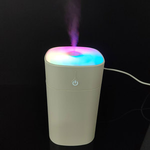 Không khí cầm tay humidificador mini siêu âm mát Mist tạo độ ẩm khuếch tán 400ml 7 màu <span class=keywords><strong>LED</strong></span> ánh sáng ban đêm cho phòng xe máy tính để bàn - Product Image 1