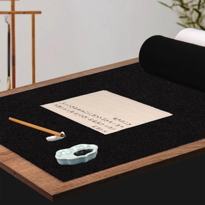 Manteles Individuales y Posavasos de Fieltro Lavables, Resistentes al Calor, Ecológicos y Antideslizantes, 100% Lana, Tamaño Personalizable para Mesa de Comedor - Product Image 4