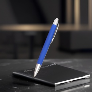 Approvisionnement en gros pour hôtels <span class=keywords><strong>et</strong></span> compagnies aériennes - Stylo bille encre noire 1,0 mm <span class=keywords><strong>avec</strong></span> logo personnalisé - Product Image 1
