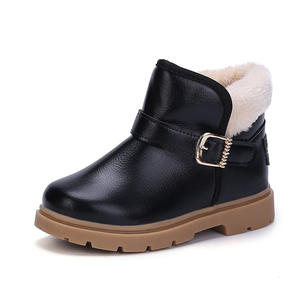 Hiver Nouvelles Bottes en coton pour enfants Petites et moyennes Bottes courtes pour garçons Filles Bébés Chaussures en coton épaissies et chaudes pour la neige - Product Image 1