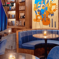 Ensemble de mobilier de restaurant J2S, banquettes en tissu bleu avec tables carrées en bois et chaises de salle à manger pour hôtel, café, bar, restaurant