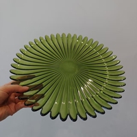 Assiette de présentation en verre vert olive en forme de fleur, vente en gros, assiette décorative en vrac pour location de mariage et banquets