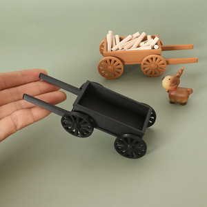Chariot miniature de simulation pour maison de poupée, transporteur de briques en bois, véhicule de transport de travailleurs, modèle de scène de ferme miniature - Product Image 3