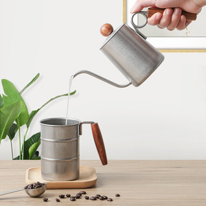 Tasse à eau rétro en acier inoxydable SUS 304 avec poignée en bois, <span class=keywords><strong>mug</strong></span> à café vintage en métal, tasse à boire portable pour le camping et le bar - Product Image 6