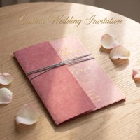 Invitations de mariage en velours de luxe avec estampage à chaud doré, cartes d'invitation élégantes en forme d'arche, ensemble d'invitations de mariage vintage bordeaux et rose