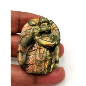 Miniature sculptée en labradorite de Krishna - Adoraison de la protection divine - Idole du Seigneur Krishna - Murti en cristaux - Reiki/Chakra - Product Image 1
