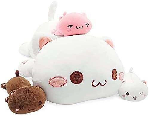 50cm - the white cat family