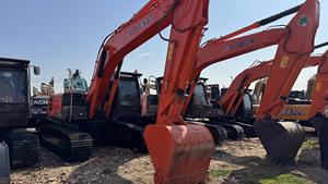 El mejor precio Máquina usada 20 toneladas Hitachi zx200 excavadora de segunda mano en bajas horas de trabajo en buenas condiciones en stock - Product Image 4