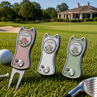 Outil de réparation de divots de golf rétractable multicolore personnalisé, fourche en acier inoxydable avec marqueur de balle magnétique personnalisé, accessoire de golf