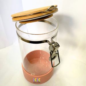 Recipiente de Vidrio Transparente Clásico Multifuncional para Almacenamiento de Alimentos con Base de Silicona y Componentes de Madera, Hermético, para Organización de Despensa - Product Image 4