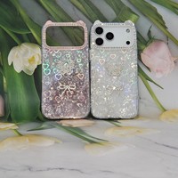 Coque de téléphone mignonne et féminine avec papillon 3D et nœud, strass scintillants, protection d'appareil photo pour iPhone 17 Pro Max 16 15 14 13 12 11