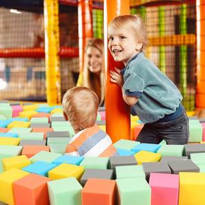 Bloques de Espuma Antiestrés para Exteriores, Gimnasio Infantil, Parque de Trampolines, Piscina, Cubos de Espuma de Alta Densidad - Product Image 5